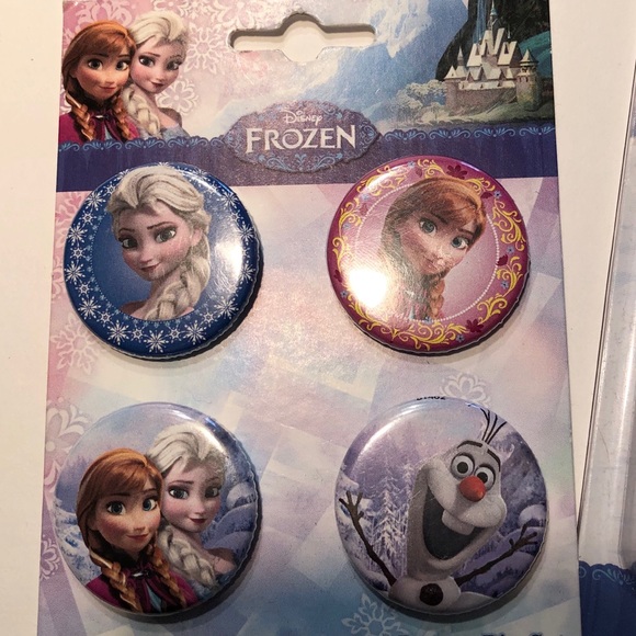Frozen Disney pin set - Picture 5 of 7